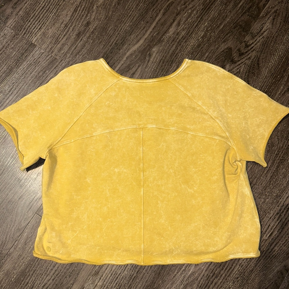 Lululemon crop size 6